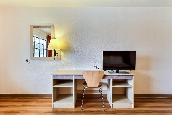 Motel 6-Salinas, CA - North Monterey Area image 6